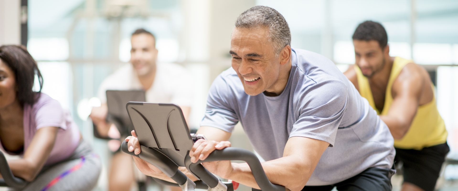 iStock-596804694%20-%20Cycling%20Class%20at%20the%20Gym%20-%20EVENT%20PAGE%201920%20X%20800.jpg